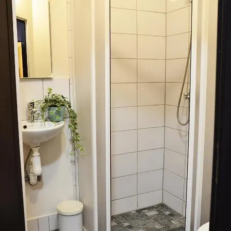 Anna'S Guesthouse Riga Exterior photo